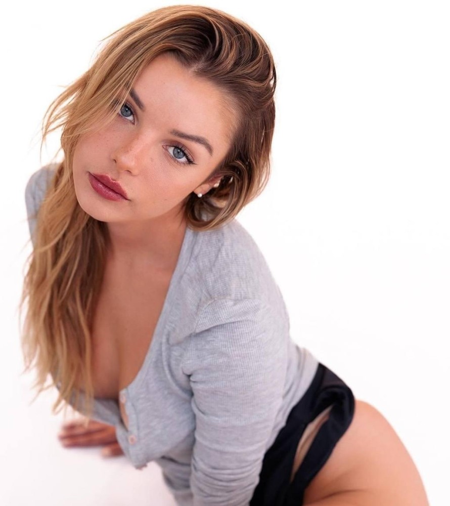 Индивидуалка Оля фото № 2 в городе Канаш