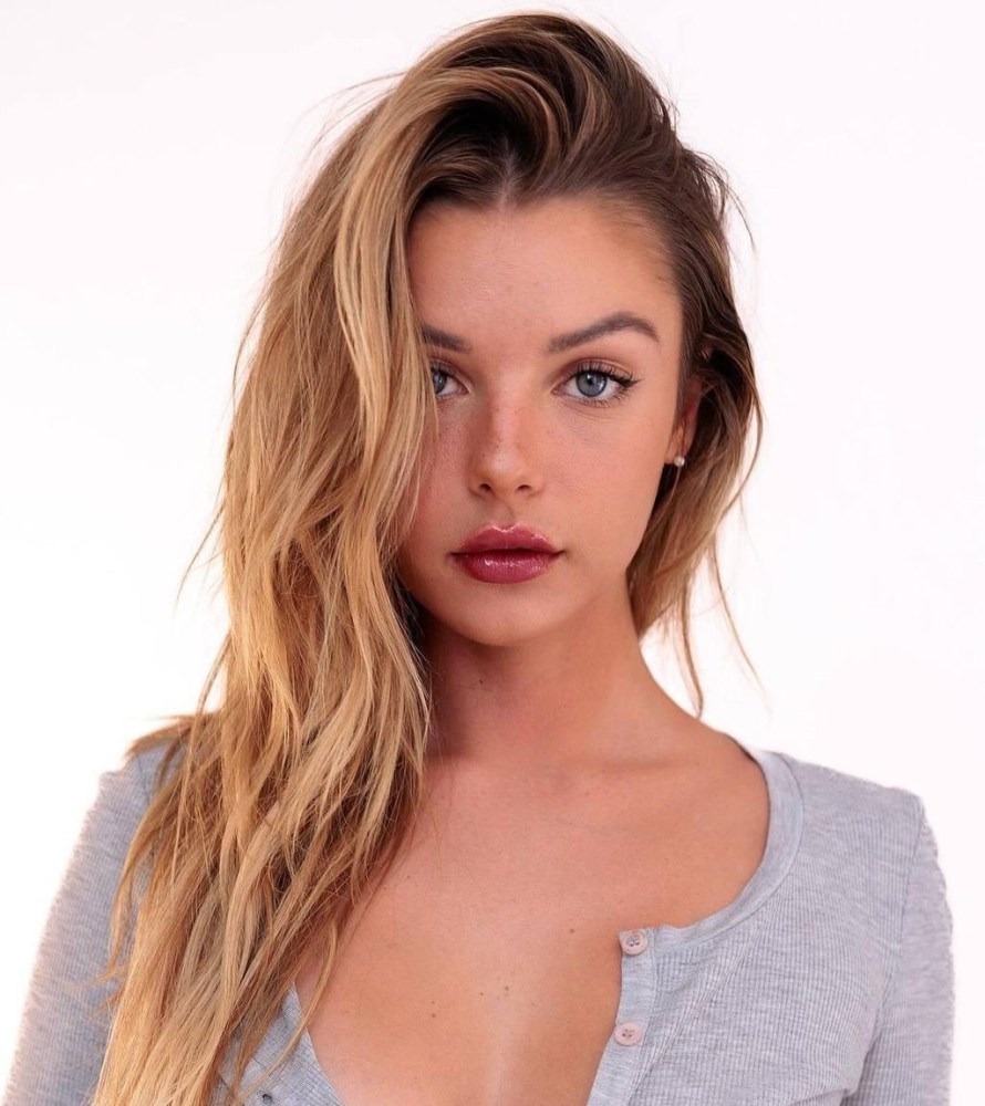 Индивидуалка Оля фото № 2 в городе Канаш