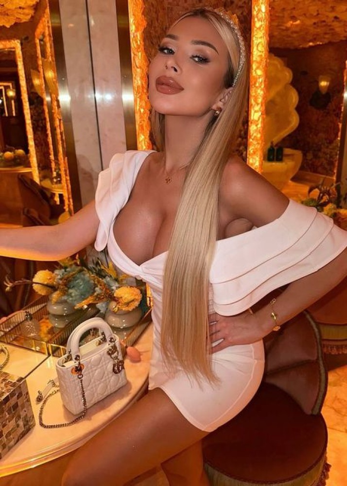 Индивидуалка Юля фото № 2 в городе Канаш